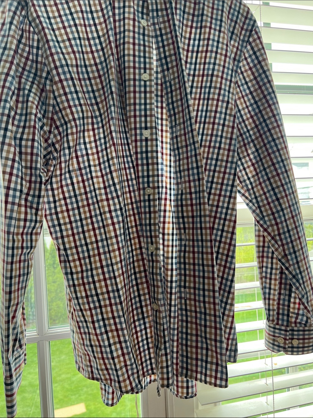 Banana Republic Men's White Shirt with Blue and Red Check